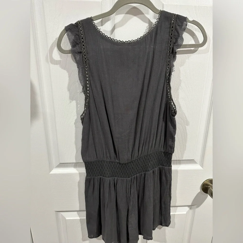 ROMPER - Picture 3 of 3